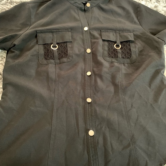 Cathy Che Stretch Black Button Down Blouse Size M-L - Picture 7 of 15